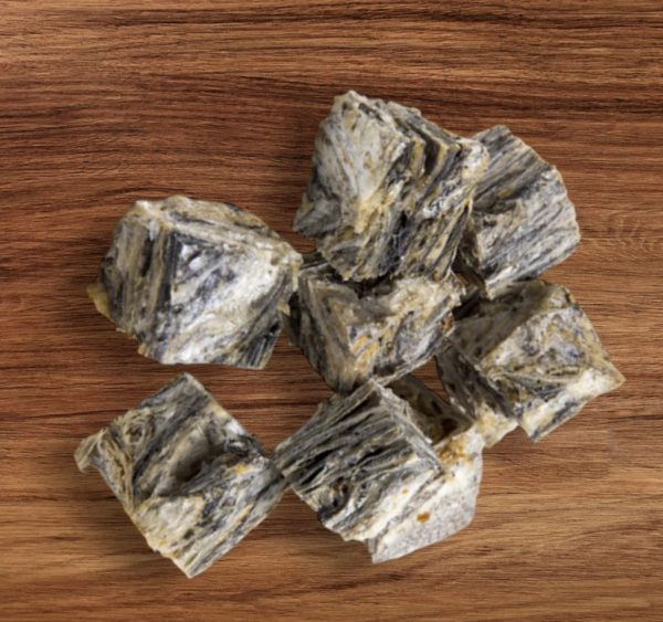 Fish Skin Cubes 100g